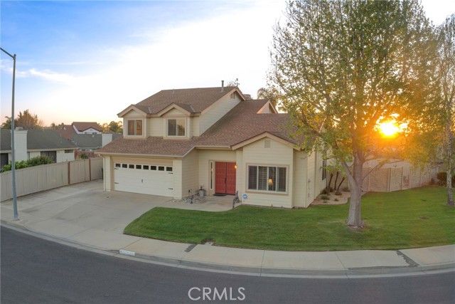 1865 Sequoia, Santa Maria, CA 93454