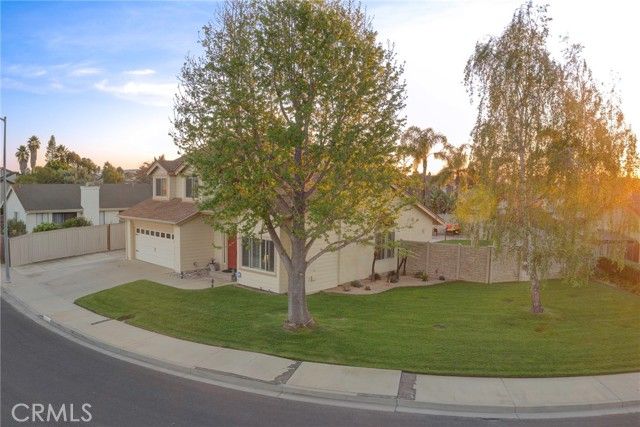 1865 Sequoia, Santa Maria, CA 93454