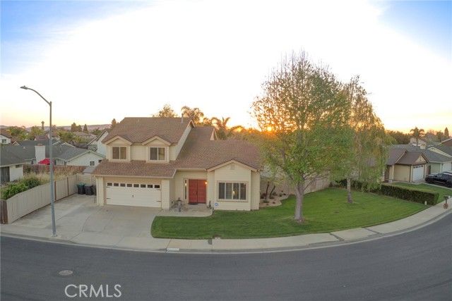 1865 Sequoia, Santa Maria, CA 93454