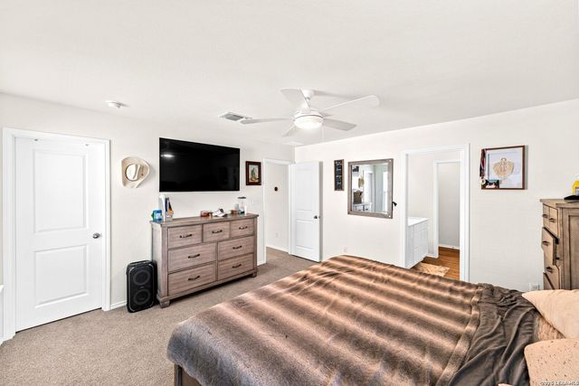 1029 Santiam St, Georgetown, TX 78626