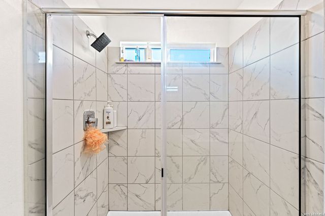 1029 Santiam St, Georgetown, TX 78626