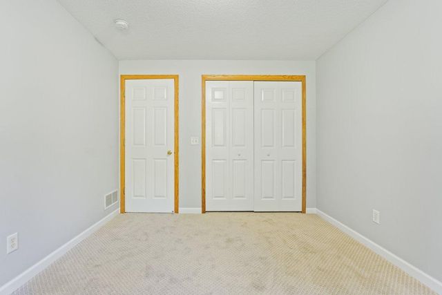 4560 Blaylock Way 4303, Inver Grove Heights, MN 55076