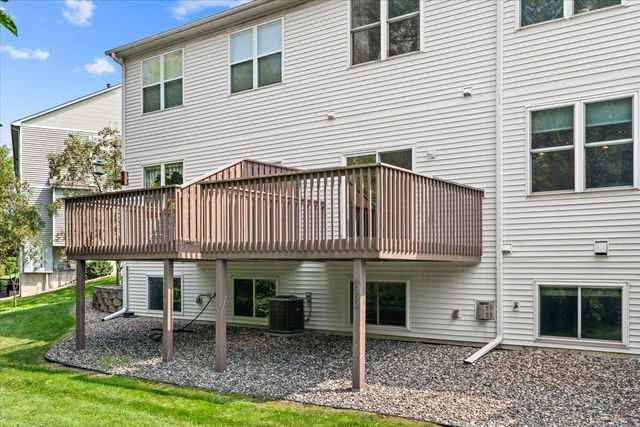 4560 Blaylock Way 4303, Inver Grove Heights, MN 55076