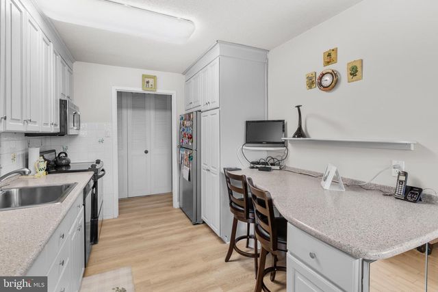 1001-EC808 CITY AVE, Wynnewood, PA 19096