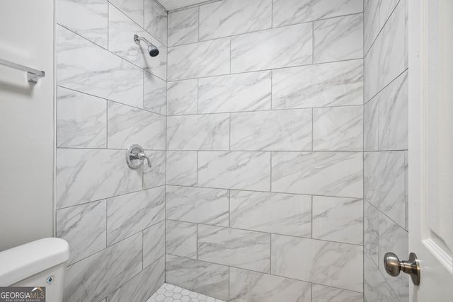 5933 Trent Walk Drive, Lithonia, GA 30038