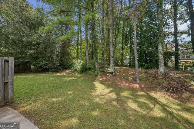 5933 Trent Walk Drive, Lithonia, GA 30038