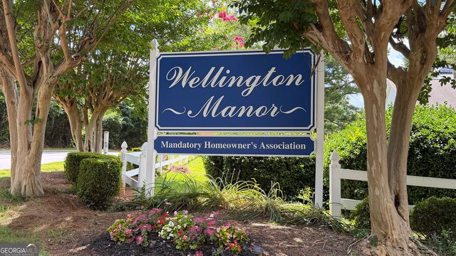 5933 Trent Walk Drive, Lithonia, GA 30038