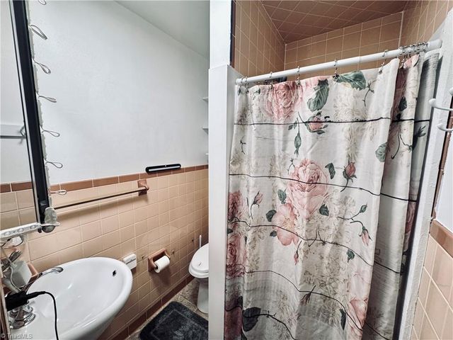 311 James Street, Dobson, NC 27017