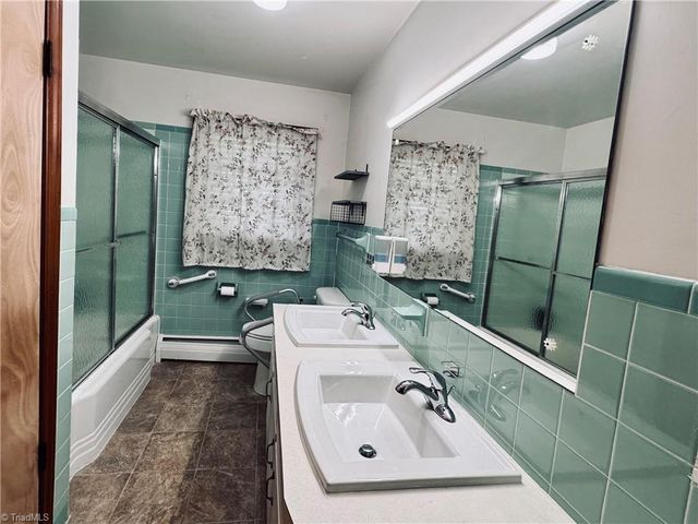 311 James Street, Dobson, NC 27017