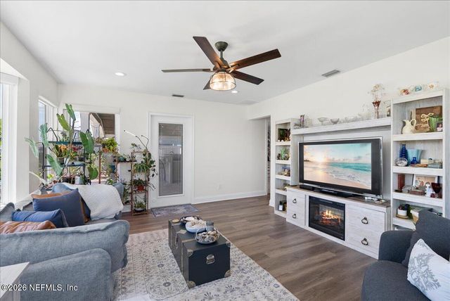 5392 HECKSCHER Drive, Jacksonville, FL 32226