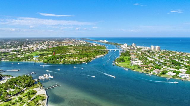 2306 FAIRWAY Drive S, Jupiter, FL 33477