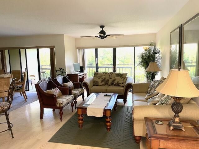 2306 FAIRWAY Drive S, Jupiter, FL 33477