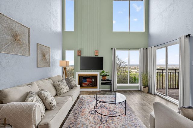 400 Hi There 104, Horseshoe Bay, TX 78657