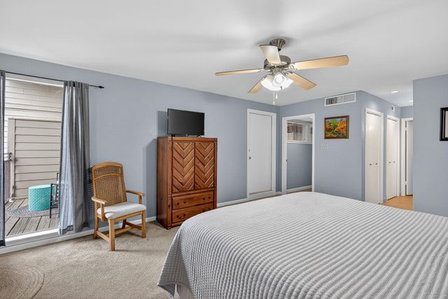 400 Hi There 104, Horseshoe Bay, TX 78657