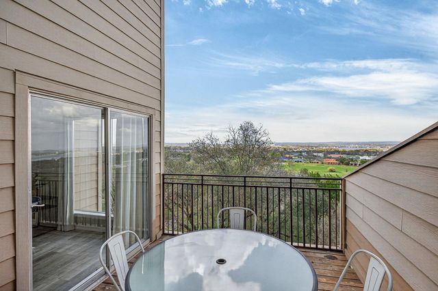 400 Hi There 104, Horseshoe Bay, TX 78657