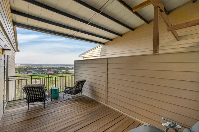 400 Hi There 104, Horseshoe Bay, TX 78657