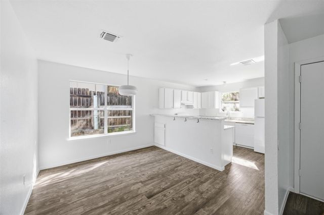 1106 Delano ST, Austin, TX 78721