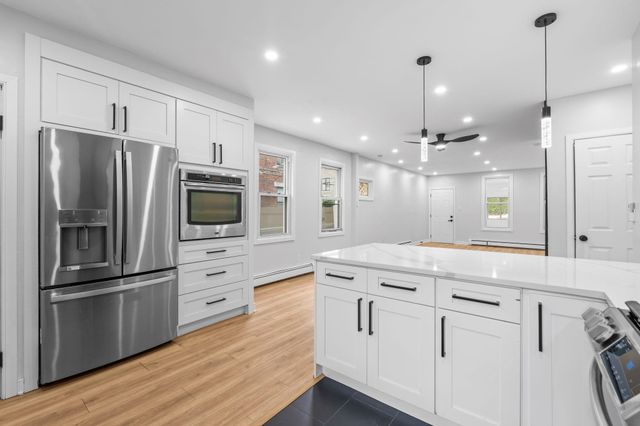 24 PARK ST, Jc, Journal Square, NJ 07304