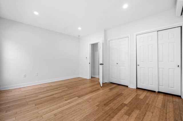 24 PARK ST, Jc, Journal Square, NJ 07304