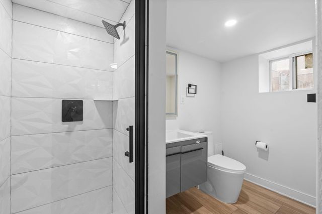 24 PARK ST, Jc, Journal Square, NJ 07304