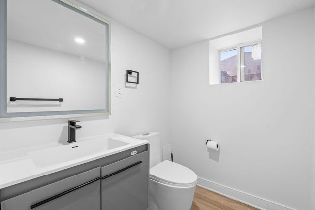 24 PARK ST, Jc, Journal Square, NJ 07304