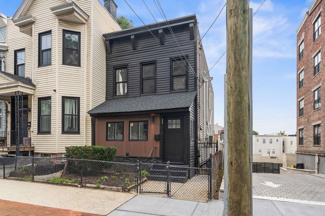 24 PARK ST, Jc, Journal Square, NJ 07304
