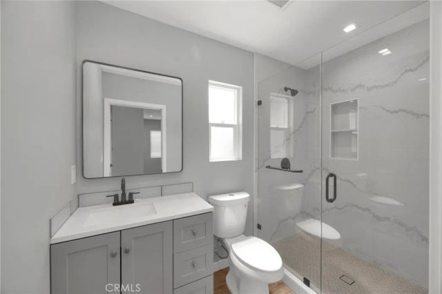 6327 California Avenue, Long Beach, CA 90805