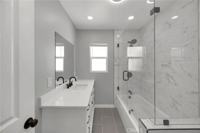 6327 California Avenue, Long Beach, CA 90805