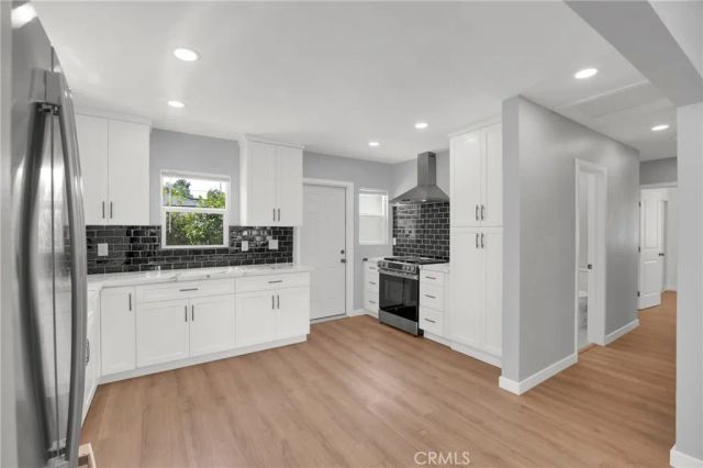 6327 California Avenue, Long Beach, CA 90805