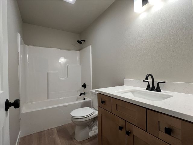 110 Kinsey Street, North Liberty, IA 52317