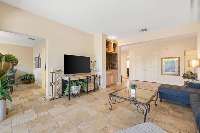 48135 Vista Cielo, La Quinta, CA 92253