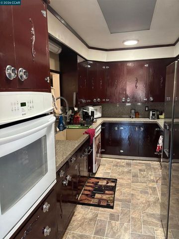 694 Renfrew Rd, El Sobrante, CA 94803