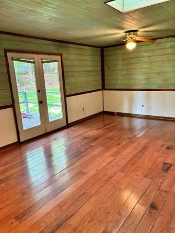 1304 Burbank St., Dothan, AL 36303