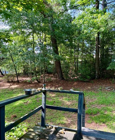 1304 Burbank St., Dothan, AL 36303