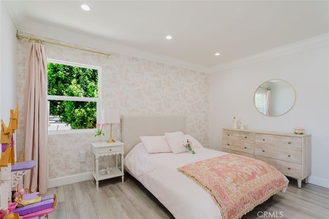 14232 Hart, Van Nuys, CA 91405