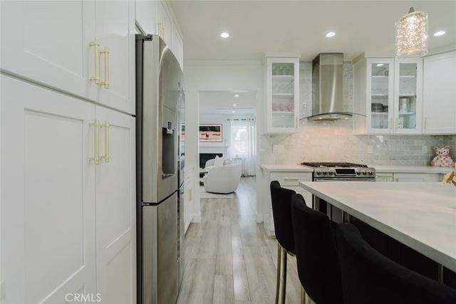 14232 Hart, Van Nuys, CA 91405