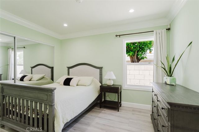 14232 Hart, Van Nuys, CA 91405