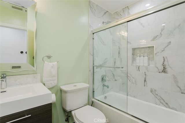 14232 Hart, Van Nuys, CA 91405