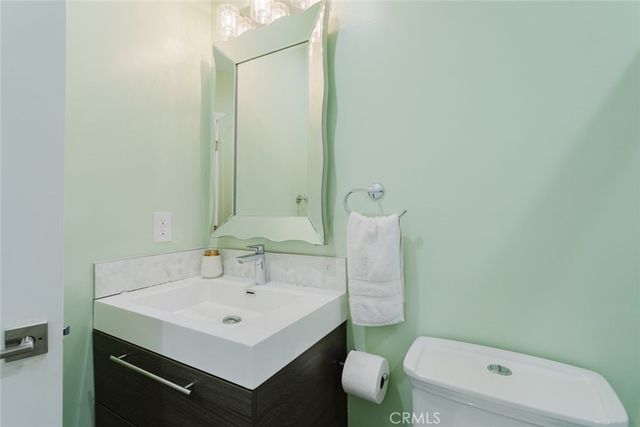 14232 Hart, Van Nuys, CA 91405