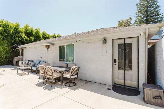 14232 Hart, Van Nuys, CA 91405