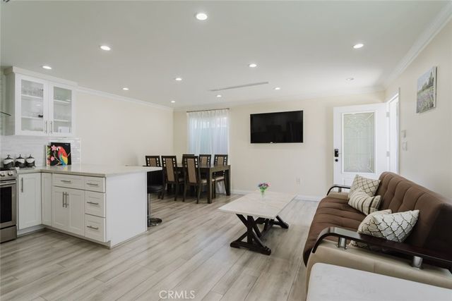 14232 Hart, Van Nuys, CA 91405