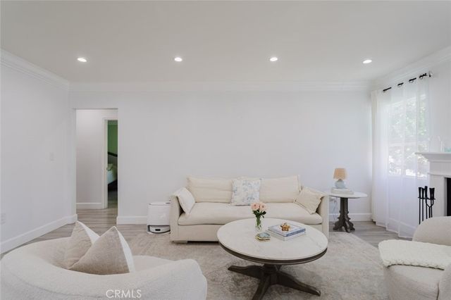 14232 Hart, Van Nuys, CA 91405