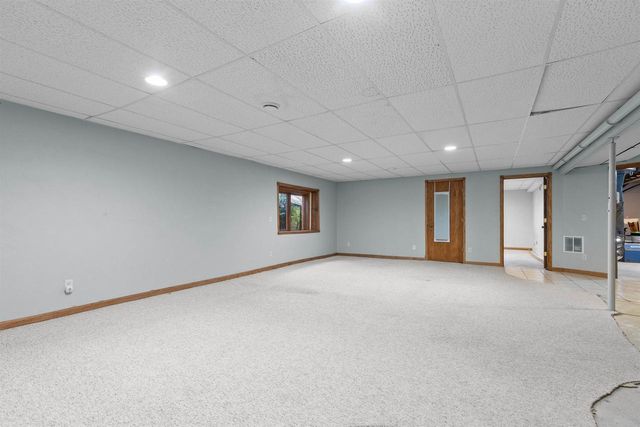 619 KNIGHT AVENUE, Neenah, WI 54956