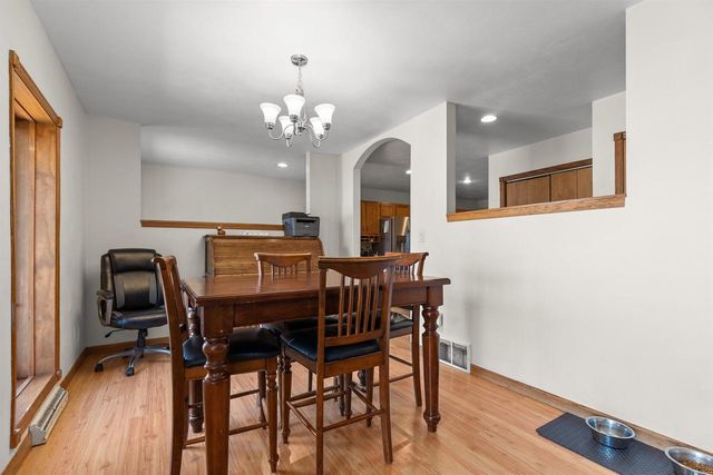619 KNIGHT AVENUE, Neenah, WI 54956