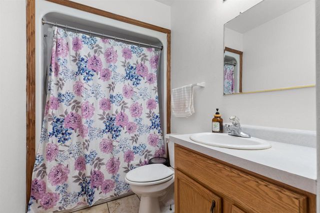619 KNIGHT AVENUE, Neenah, WI 54956