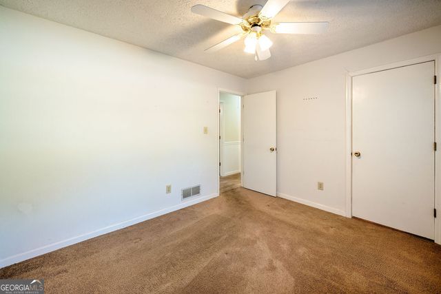 1538 Spring Valley Circle, Griffin, GA 30223