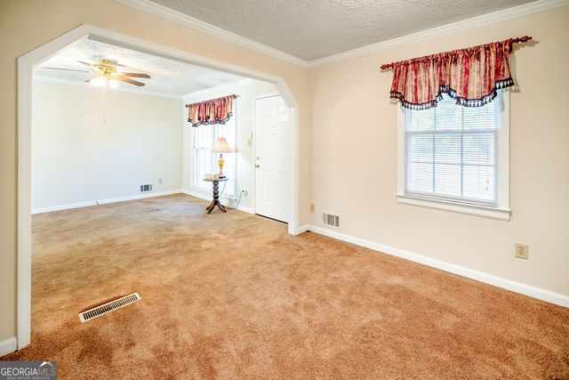 1538 Spring Valley Circle, Griffin, GA 30223