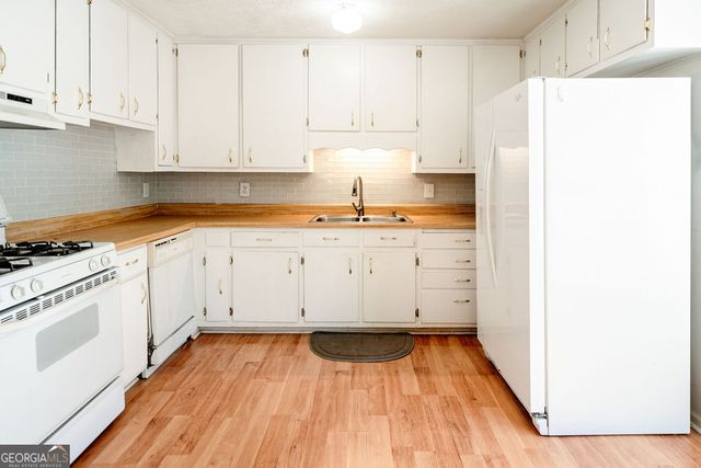 1538 Spring Valley Circle, Griffin, GA 30223