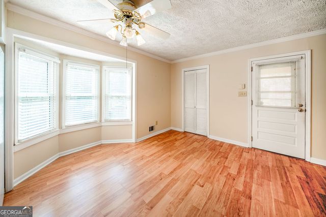 1538 Spring Valley Circle, Griffin, GA 30223