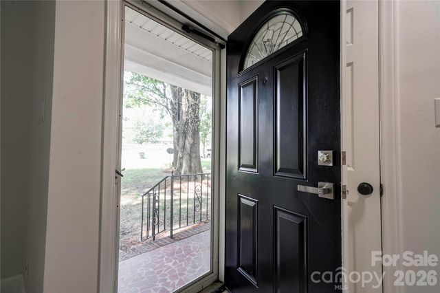 6109 Robinson Church Road, Charlotte, NC 28215